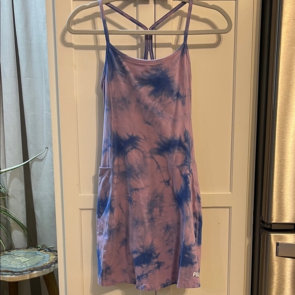 🛍️24 HR SALE🛍️PINK Victoria's Secret purple tie dye  racerback dress - NWOT - Picture 2 of 7